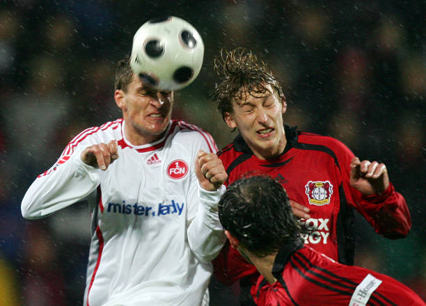 方面存在明 方面存在明